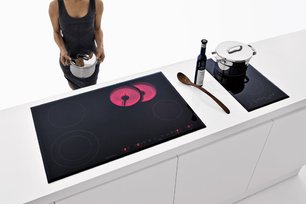 Варочная панель Barazza 1PVTC7 черная фото 3 в Казани и Татарстане