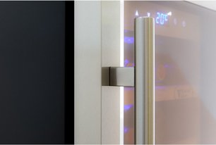 Винный шкаф Coldvine C24-KBF2 фото 2 в Казани и Татарстане Винный шкаф Cold Vine C24-KBF2 фото 2 в Казани и Татарстане