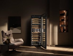 Винный шкаф Либхер WPgbi 7483 Vinidor Selection фото 4 в Казани и Татарстане Винный шкаф Liebherr WPgbi 7483 Vinidor Selection фото 4 в Казани и Татарстане