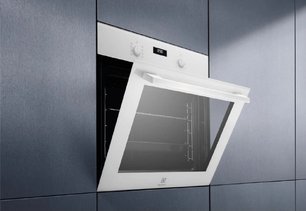Духовой шкаф Электролюкс EOF5F50BV фото 4 в Казани и Татарстане Духовой шкаф Electrolux EOF5F50BV фото 4 в Казани и Татарстане