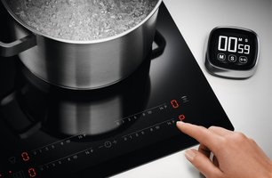 Варочная панель Электролюкс EIV63440BW фото 3 в Казани и Татарстане Варочная панель Electrolux EIV63440BW фото 3 в Казани и Татарстане