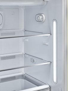 Холодильник Смег FAB28RDTP3 фото 4 в Казани и Татарстане Холодильник Smeg FAB28RDTP3 фото 4 в Казани и Татарстане
