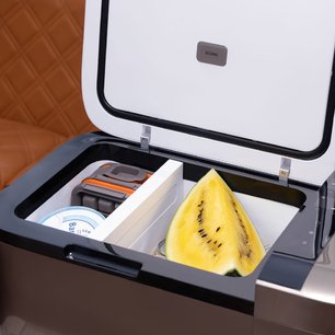 Автомобильный холодильник БОРК Z631 фото 3 в Казани и Татарстане Автомобильный холодильник BORK Z631 фото 3 в Казани и Татарстане