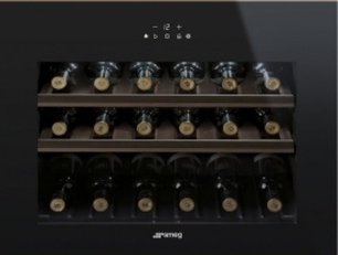 Винный шкаф Смег CVI618NRS фото 2 в Казани и Татарстане Винный шкаф Smeg CVI618NRS фото 2 в Казани и Татарстане