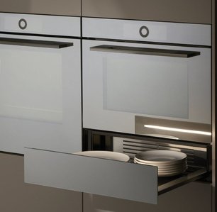 Встраиваемый подогреватель посуды V-ZUG V4000 28 WDED6V1C черное стекло фото 4 в Казани и Татарстане