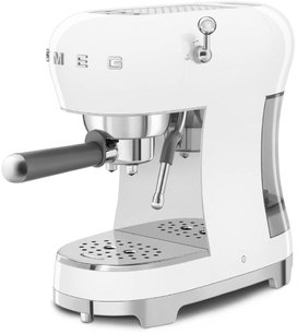 Кофемашина Смег ECF02WHEU фото 3 в Казани и Татарстане Кофемашина Smeg ECF02WHEU фото 3 в Казани и Татарстане