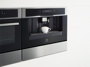 Подогреватель посуды Электролюкс EED14700OX фото 4 в Казани и Татарстане Подогреватель посуды Electrolux EED14700OX фото 4 в Казани и Татарстане