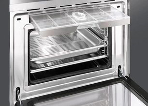 Компактный духовой шкаф с пароваркой Смег SF4920VCB фото 3 в Казани и Татарстане Компактный духовой шкаф с пароваркой Smeg SF4920VCB фото 3 в Казани и Татарстане