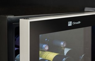 Винный шкаф Климадифф CS105B1 фото 2 в Казани и Татарстане Винный шкаф Climadiff CS105B1 фото 2 в Казани и Татарстане