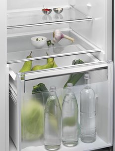 Холодильник АЕГ SKR81811DC фото 4 в Казани и Татарстане Холодильник AEG SKR81811DC фото 4 в Казани и Татарстане