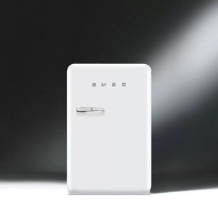 Холодильник Смег FAB10RB фото 3 в Казани и Татарстане Холодильник Smeg FAB10RB фото 3 в Казани и Татарстане