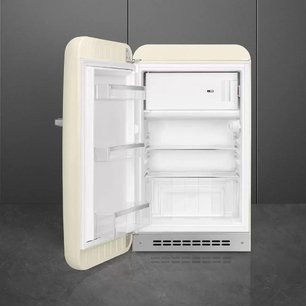 Холодильник Смег FAB10LCR5 фото 2 в Казани и Татарстане Холодильник Smeg FAB10LCR5 фото 2 в Казани и Татарстане