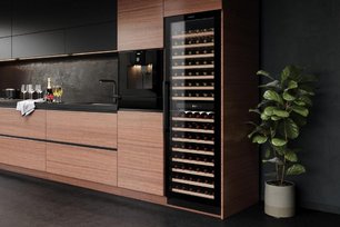 Винный шкаф Дометик D154F Design фото 4 в Казани и Татарстане Винный шкаф Dometic D154F Design фото 4 в Казани и Татарстане