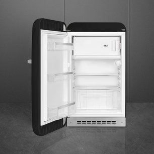 Холодильник Смег FAB10LBL6 фото 2 в Казани и Татарстане Холодильник Smeg FAB10LBL6 фото 2 в Казани и Татарстане