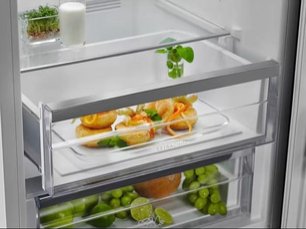 Холодильник Электролюкс LNC7ME32W2 фото 4 в Казани и Татарстане Холодильник Electrolux LNC7ME32W2 фото 4 в Казани и Татарстане