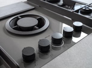 Варочная панель с вытяжкой Elica NIKOLATESLA FLAME EVO BL/A/88 фото 3 в Казани и Татарстане