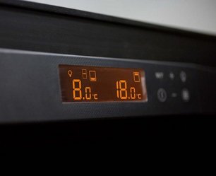 Встраиваемый мультитемпературный винный шкаф EuroCave K-800023-L фото 2 в Казани и Татарстане