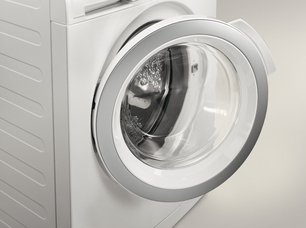 Стиральная машина Электролюкс EWF1497HDW2 фото 2 в Казани и Татарстане Стиральная машина Electrolux EWF1497HDW2 фото 2 в Казани и Татарстане