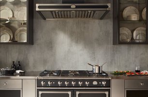 Настенная вытяжка Ля Корню CornuFe 90 фото 3 в Казани и Татарстане Настенная вытяжка La Cornue CornuFe 90 фото 3 в Казани и Татарстане