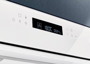 Духовой шкаф Электролюкс EOE7C31V фото 3 в Казани и Татарстане Духовой шкаф Electrolux EOE7C31V фото 3 в Казани и Татарстане