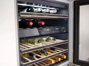 Встраиваемый винный шкаф Миле KWT 6322 UG OBSW с витрины новый фото 4 в Казани и Татарстане Встраиваемый винный шкаф Miele KWT 6322 UG OBSW с витрины новый фото 4 в Казани и Татарстане