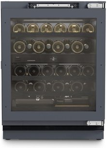 Встраиваемый винный шкаф Либхер UWpri 3662 Vinidor Selection фото 2 в Казани и Татарстане Встраиваемый винный шкаф Liebherr UWpri 3662 Vinidor Selection фото 2 в Казани и Татарстане