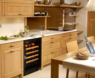 Встраиваемый монотемпературный винный шкаф EuroCave K-800012-S фото 4 в Казани и Татарстане