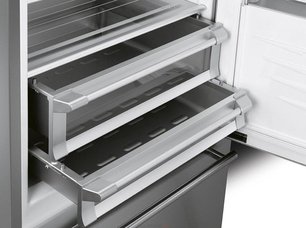 Холодильник Смег RF396LSIX фото 3 в Казани и Татарстане Холодильник Smeg RF396LSIX фото 3 в Казани и Татарстане