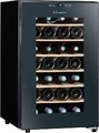 Винный шкаф La Sommeliere LS28CB Винный шкаф La Sommeliere LS28CB