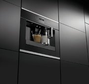 Встраиваемая кофемашина Kuppersbusch CKV 6550.0 S2 Black Chrome фото 2 в Казани и Татарстане