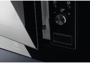 Встраиваемая микроволновая печь Electrolux LMS2173EMX фото 4 в Казани и Татарстане
