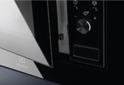 Встраиваемая микроволновая печь Electrolux LMS2203EMX фото 3 в Казани и Татарстане