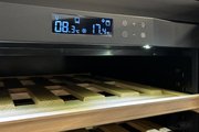 Мультитемпературный винный шкаф EuroCave S-LAPREM-L SLP-1010-L фото 2 в Казани и Татарстане