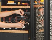 Встраиваемый двухтемпературный винный шкаф EuroCave D-INSP-M I-090020-M фото 3 в Казани и Татарстане
