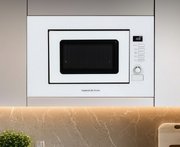 Встраиваемая СВЧ-печь Zigmund Shtain BMO 21 W фото 2 в Казани и Татарстане