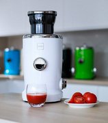 Соковыжималка NOVIS Vita Juicer белая фото 3 в Казани и Татарстане
