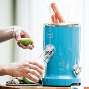 Соковыжималка NOVIS Vita Juicer синяя фото 3 в Казани и Татарстане