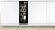 Встраиваемый винный шкаф Bosch KUW20VHF0 фото 3 в Казани и Татарстане