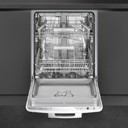 Встраиваемая посудомоечная машина Smeg STFABWH3 фото 3 в Казани и Татарстане