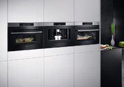 Духовой шкаф AEG KMR761000M фото 3 в Казани и Татарстане