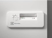 Морозильный ларь Electrolux EC2233AOW1 фото 2 в Казани и Татарстане