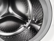 Стиральная машина Electrolux EW9F1R61B фото 3 в Казани и Татарстане