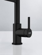 Смеситель Franke Lina Semi-pro с выдвижным шлангом черный матовый фото 3 в Казани и Татарстане