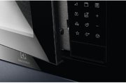 Встраиваемая микроволновая печь Electrolux LMS4253TMX фото 4 в Казани и Татарстане