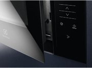 Встраиваемая микроволновая печь Electrolux KMFE172TEX фото 3 в Казани и Татарстане