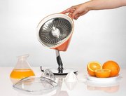 Соковыжималка Бугатти Juicer VITA Leather Newspaper фото 3 в Казани и Татарстане Соковыжималка Bugatti Juicer VITA Leather Newspaper фото 3 в Казани и Татарстане