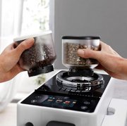 Кофемашина DeLonghi EXAM440.35.W фото 4 в Казани и Татарстане