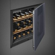 Встраиваемый винный шкаф Smeg CVI121G фото 3 в Казани и Татарстане