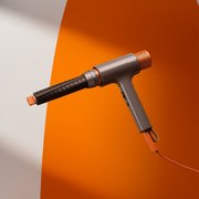 Фен-стайлер Bork F732gg case фото 2 в Казани и Татарстане Фен-стайлер Bork F732gg case фото 2 в Казани и Татарстане