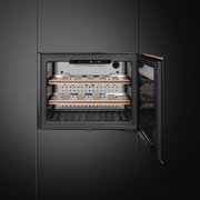 Встраиваемый винный холодильник Smeg CVI621NR3 фото 3 в Казани и Татарстане